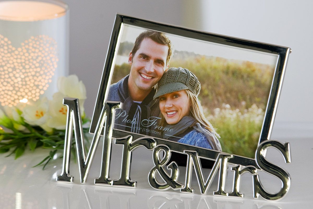 Metall Bilderrahmen Fotorahmen MR & MRS Maße 15,5x21cm für Bilder im Format 10x15cm