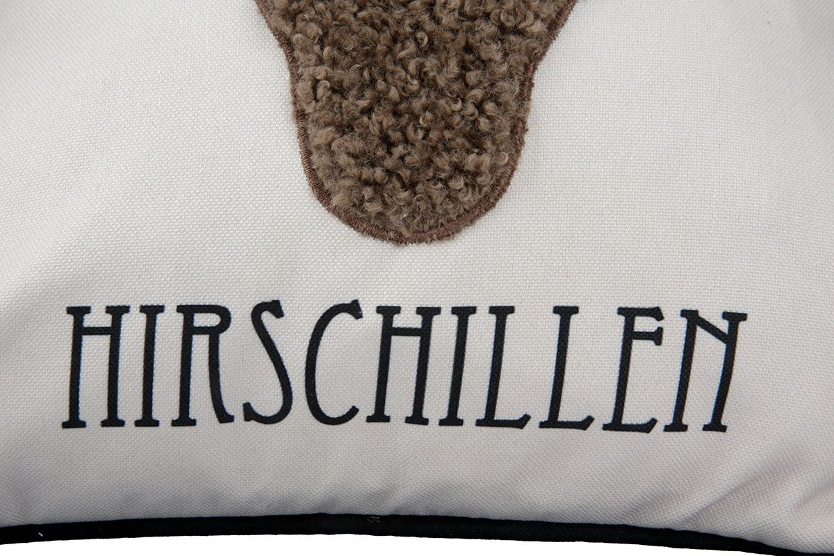 Stylish set of 3 fabric cushions with a deer head design made of wool and velvet - luxurious decoration for any room