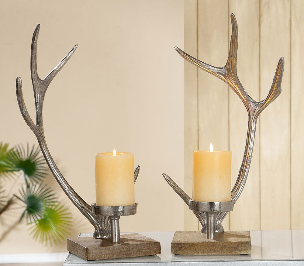 2-Piece Aluminum Candle Holder Set Antlers in Silver Tone with Mango Wood - Rustic elegance for your home