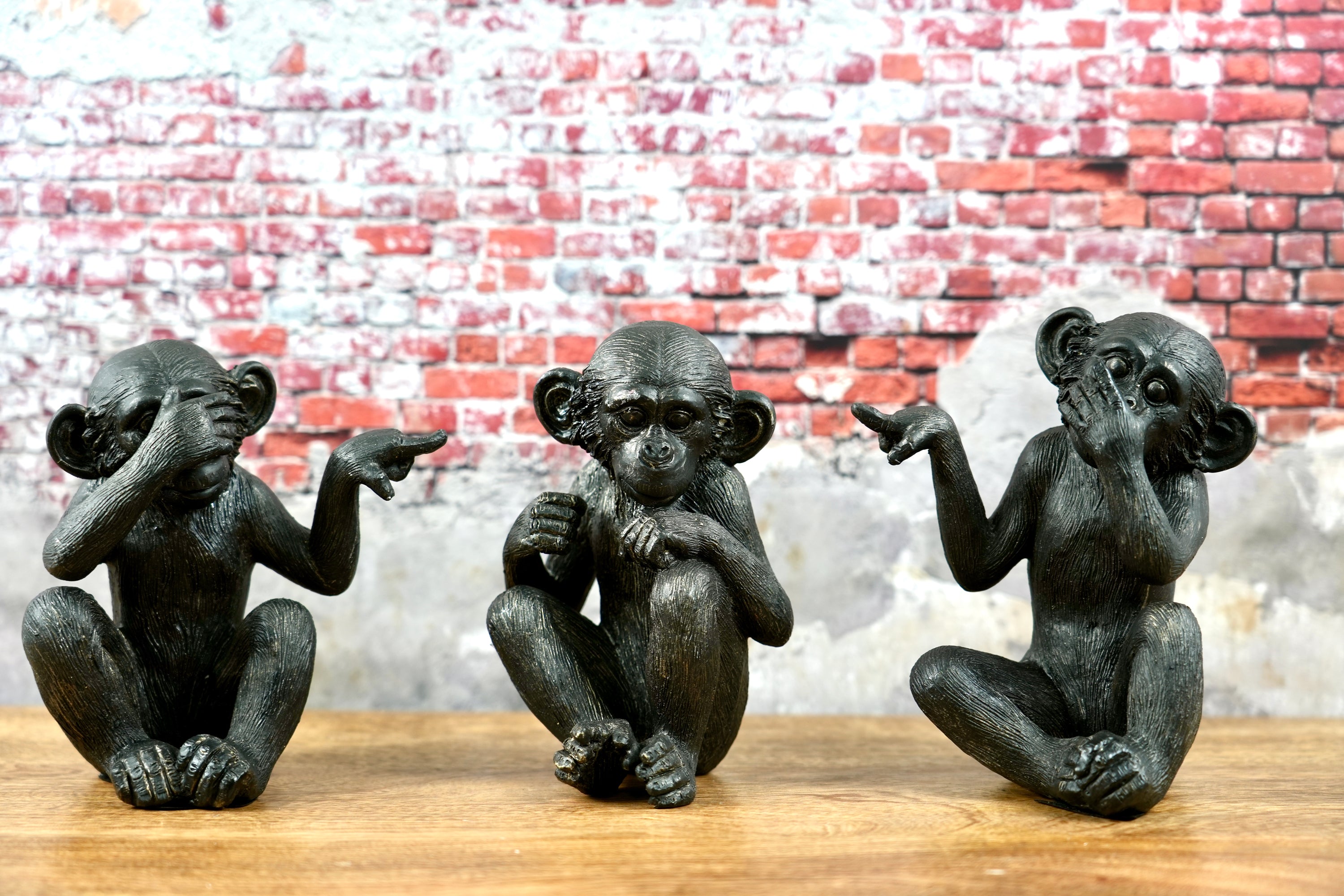 Set of 3 monkeys hear, see, speak nothing - 15cm height