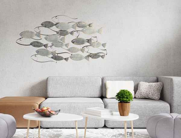 3D Wand Dekoobjekt Fischschwarm "Pesce" Wandrelief Metallbild grau/goldfarben weiß gewischt gehämmerte Oberflächenstruktur Handarbeit