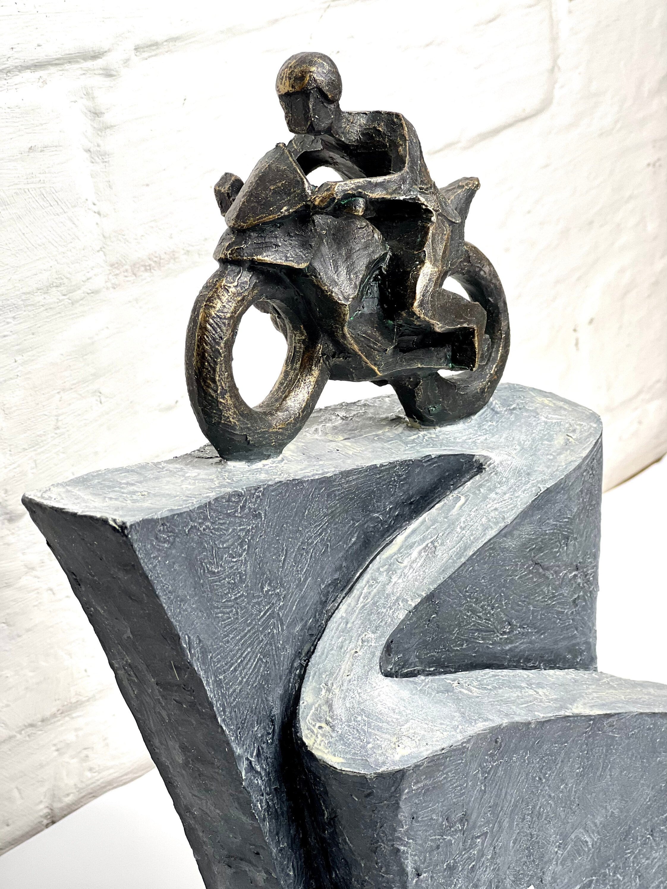 Skulptur Motorrad auf Base Hochwertig mit Spruchanhänger