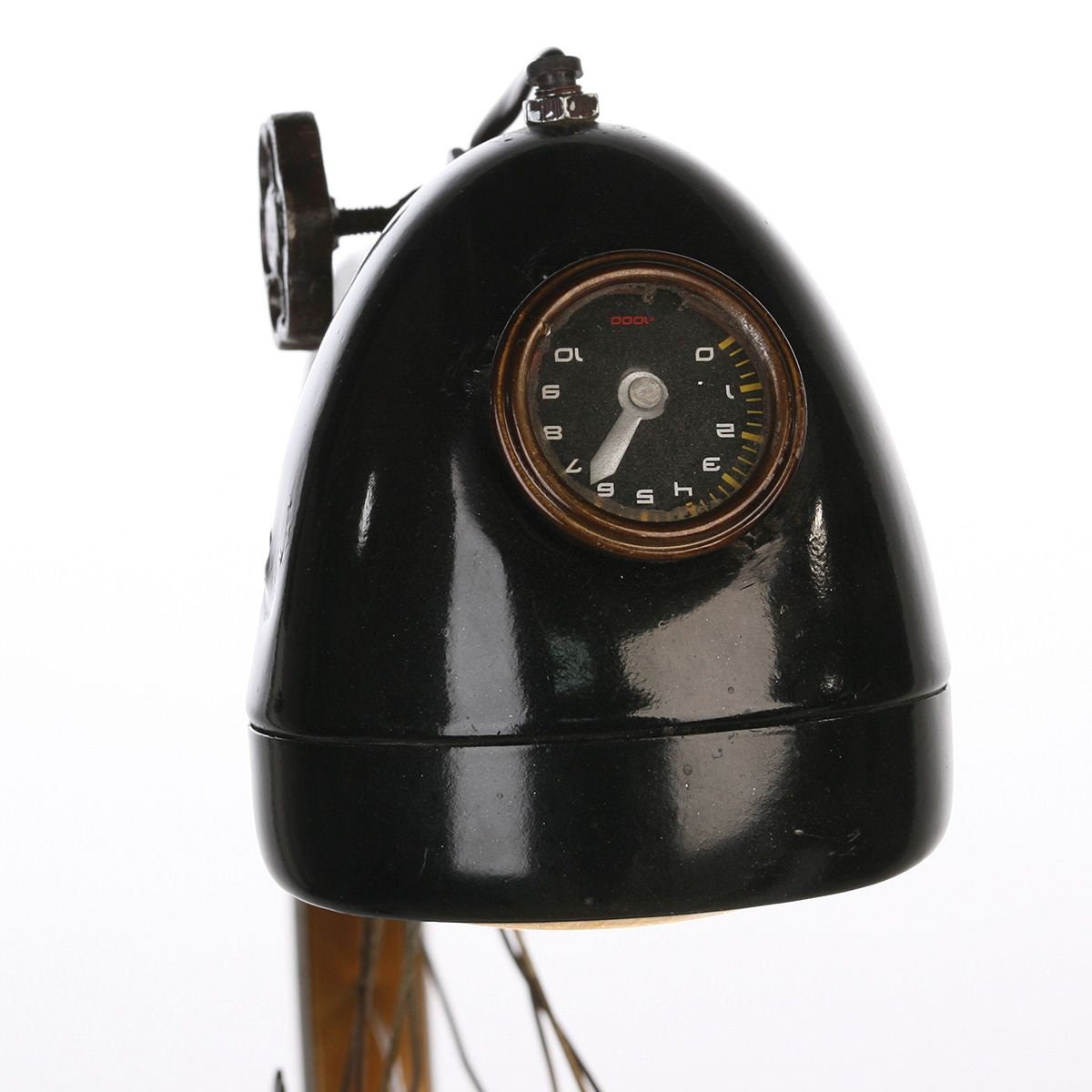 Tischlampe "Cycle" - dekorative Metalllampe aus halbem Fahrradreifen mit Antikfinish