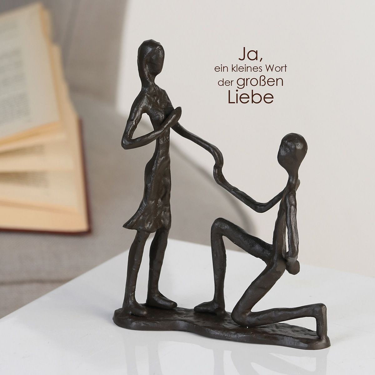 Eisen Skulptur Marry Me Heiratsantrag mit Spruchanhänger