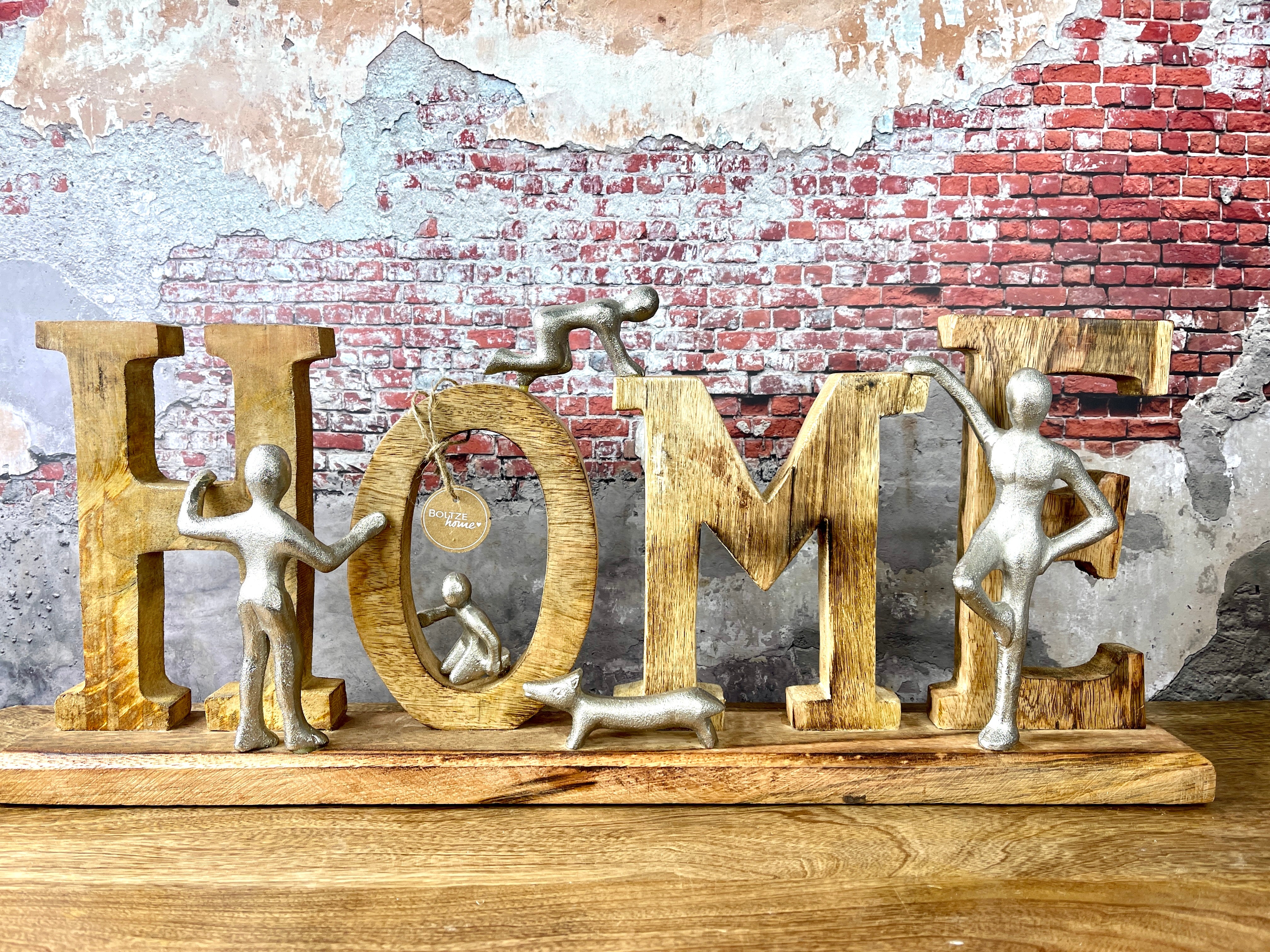 Holz Schriftzug HOME Familie aus Mangoholz in naturfarben Figuren aus Aluminium
