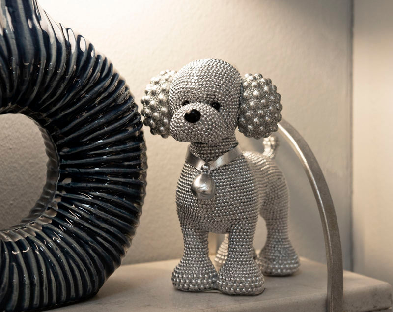 Dekofigur Pudel Pearl – Glänzende Hundeskulptur in Silber 15cm