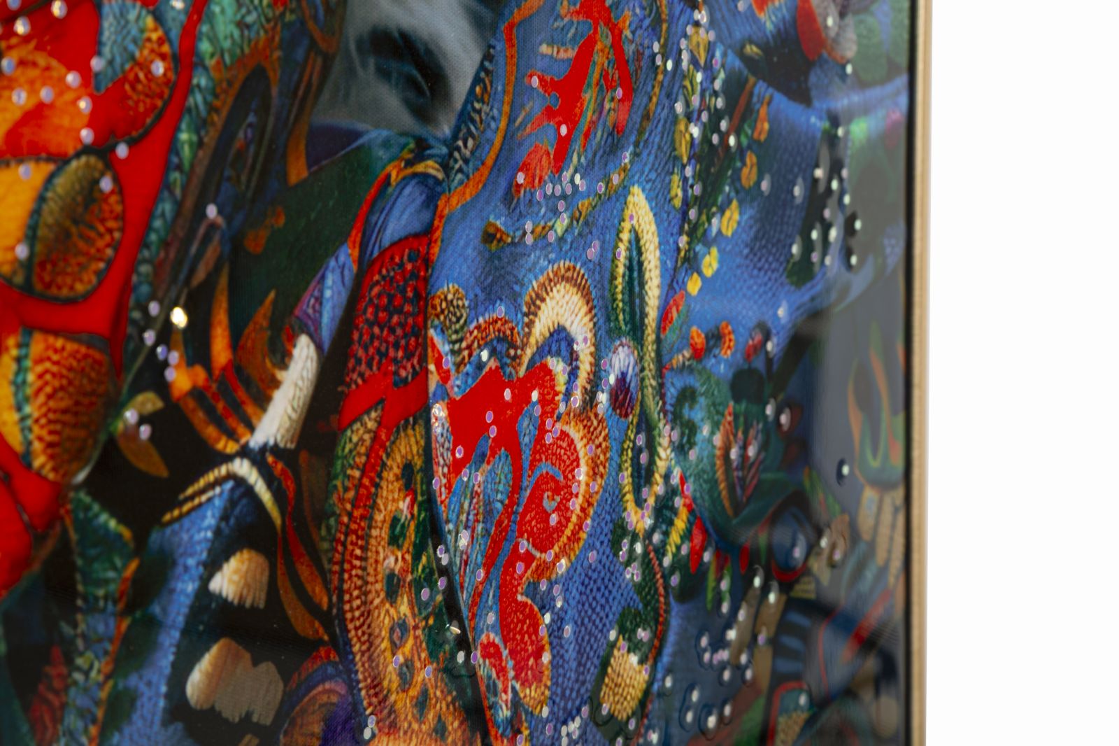 Sahara Wandbild Frau mit weißem Leoparden 52 x 102 cm