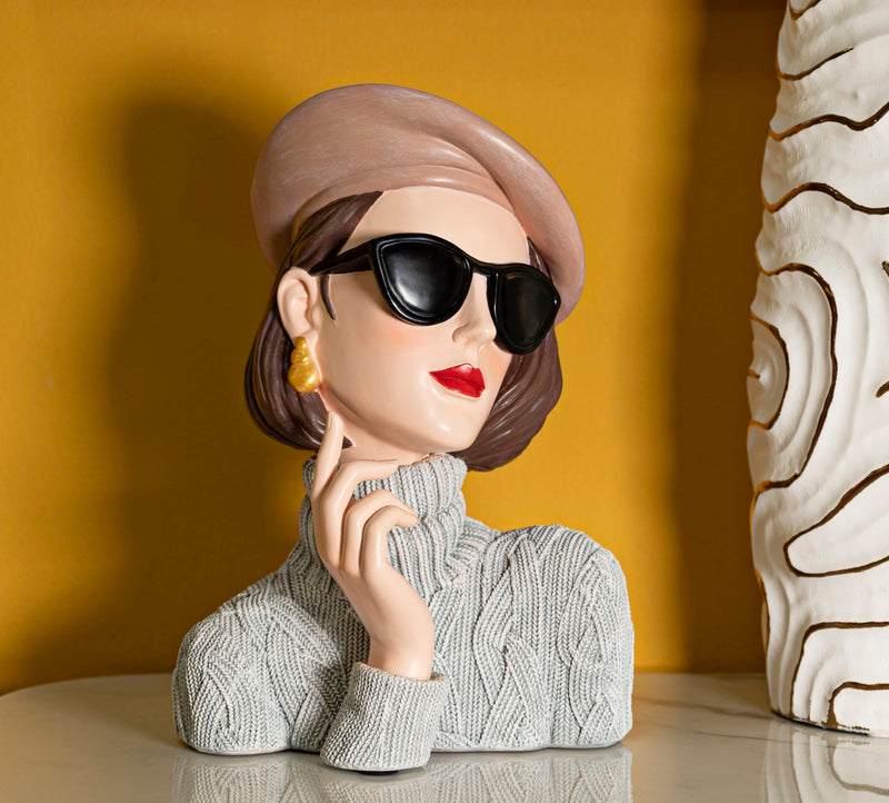 Decorative figure Lady Belle – Elegant female figure with cup in white 28cm