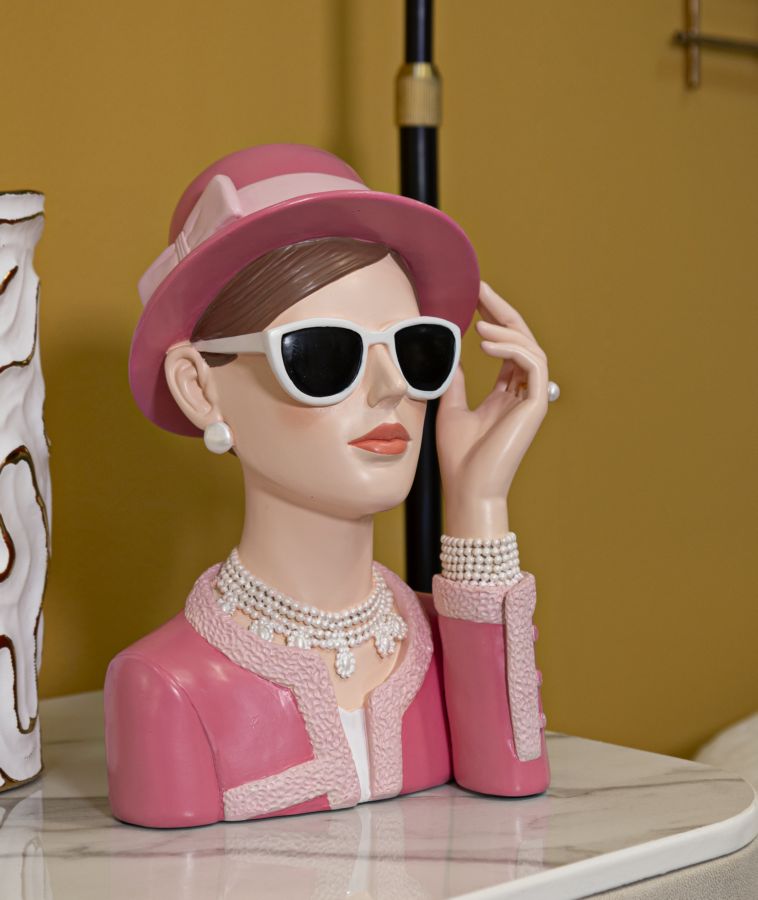 Decorative figure Lady Belle – Elegant female figure with cup in white 28cm
