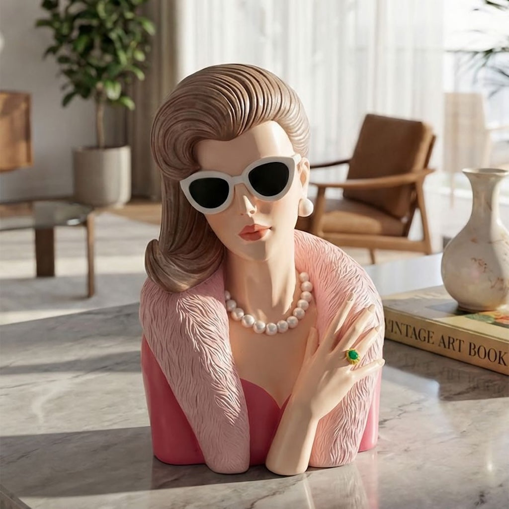 Lady Grace Dekofigur Vintage Büste mit Sonnenbrille Perlenkette und Smaragdring