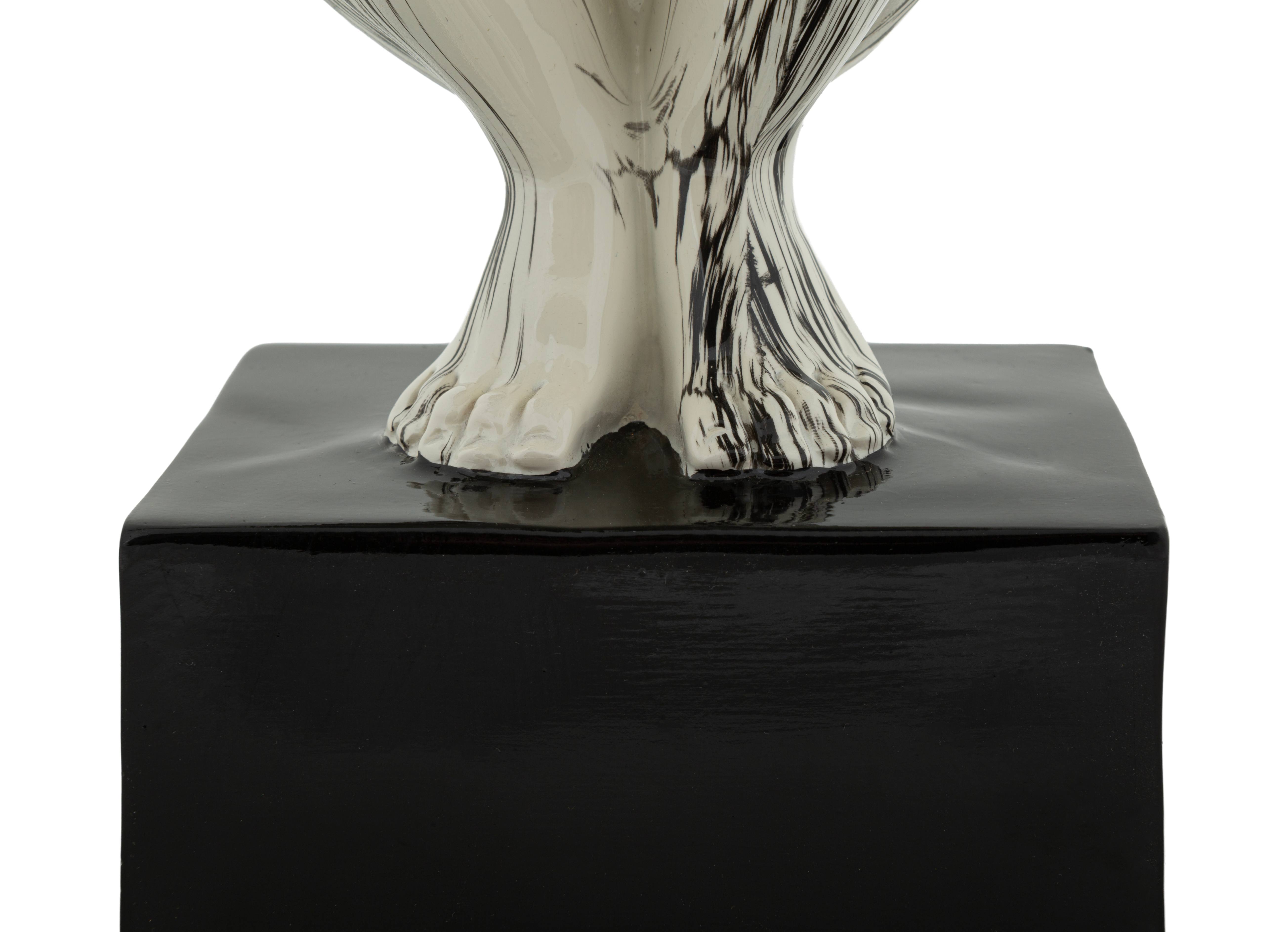 Dekofigur Gymnastik Skulptur Okinawa modern 50 cm