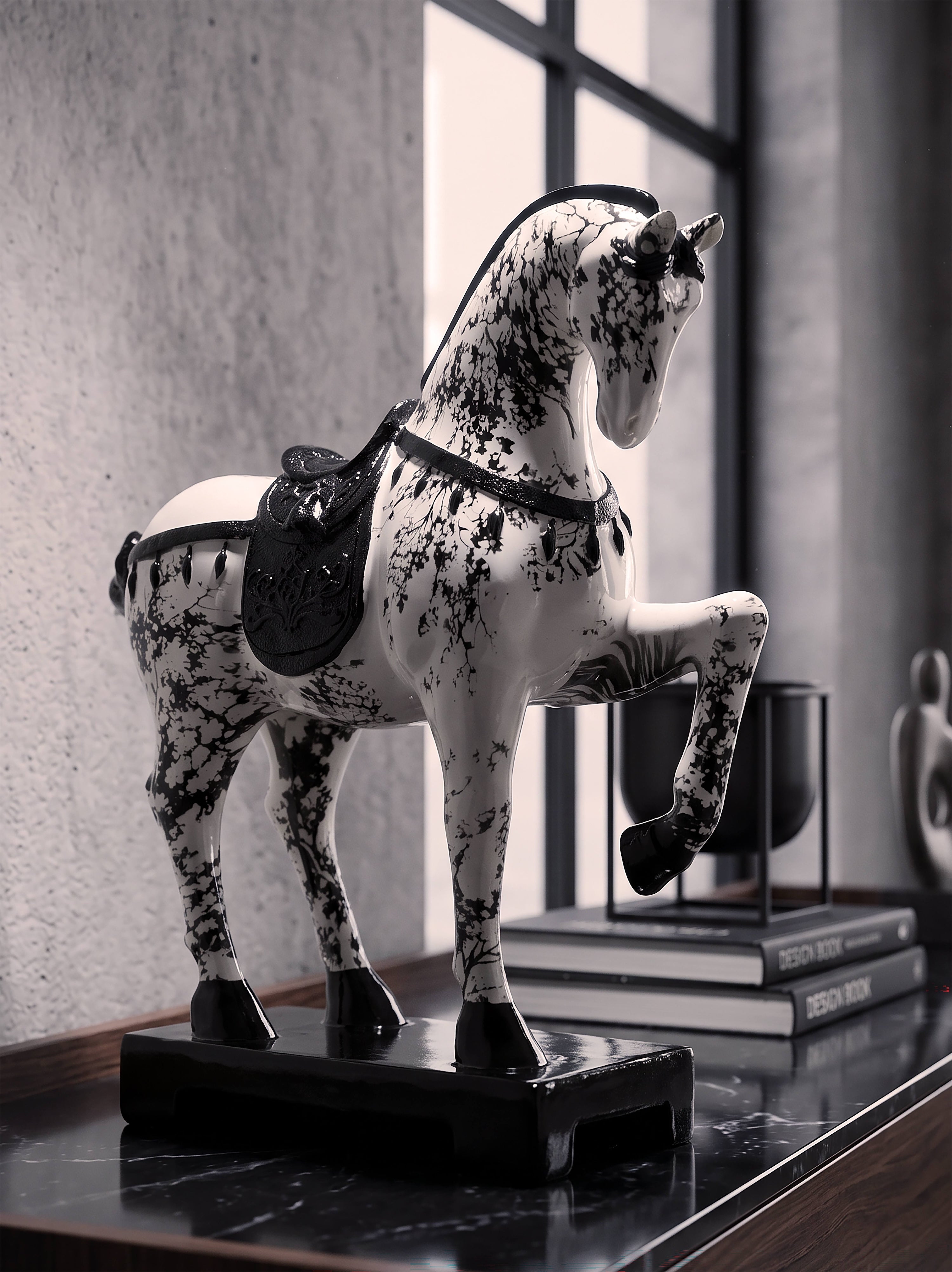 Skulptur Okinawa Cavallo Pferd Dekofigur modern 34 cm