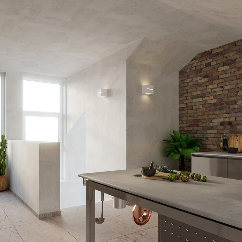 Ceramic wall light LEO LINE