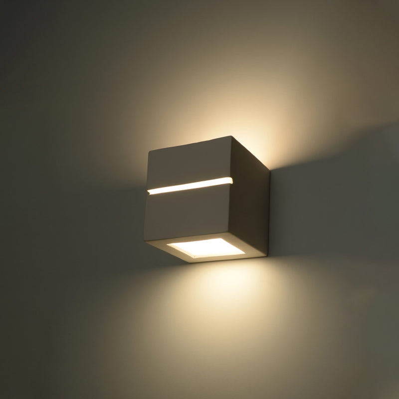 Ceramic wall light LEO LINE
