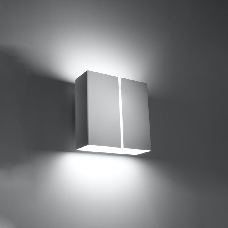 LINEA wall light