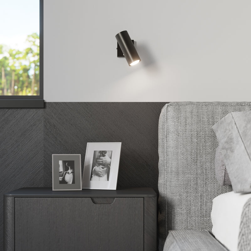 Wall light DIREZIONE black