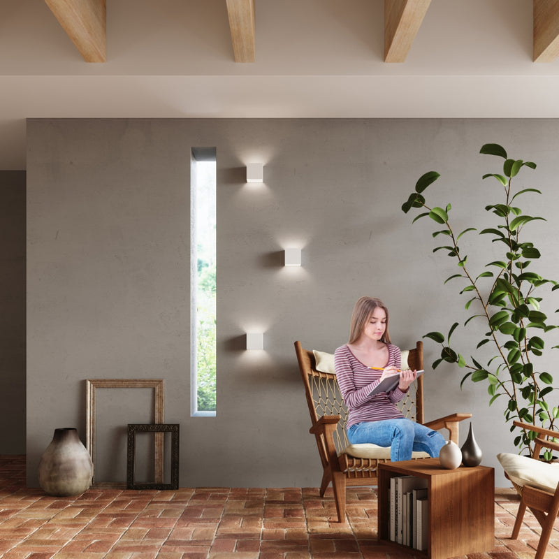 Wall light LUCA white LED IP54
