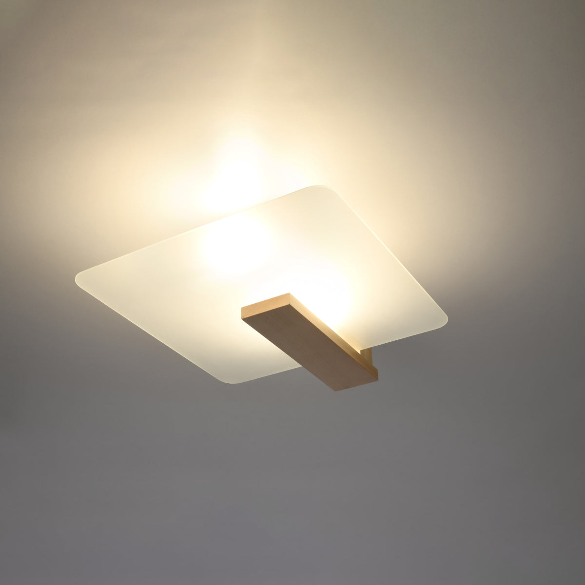 Plafondlamp LAPPO natuurlijk hout