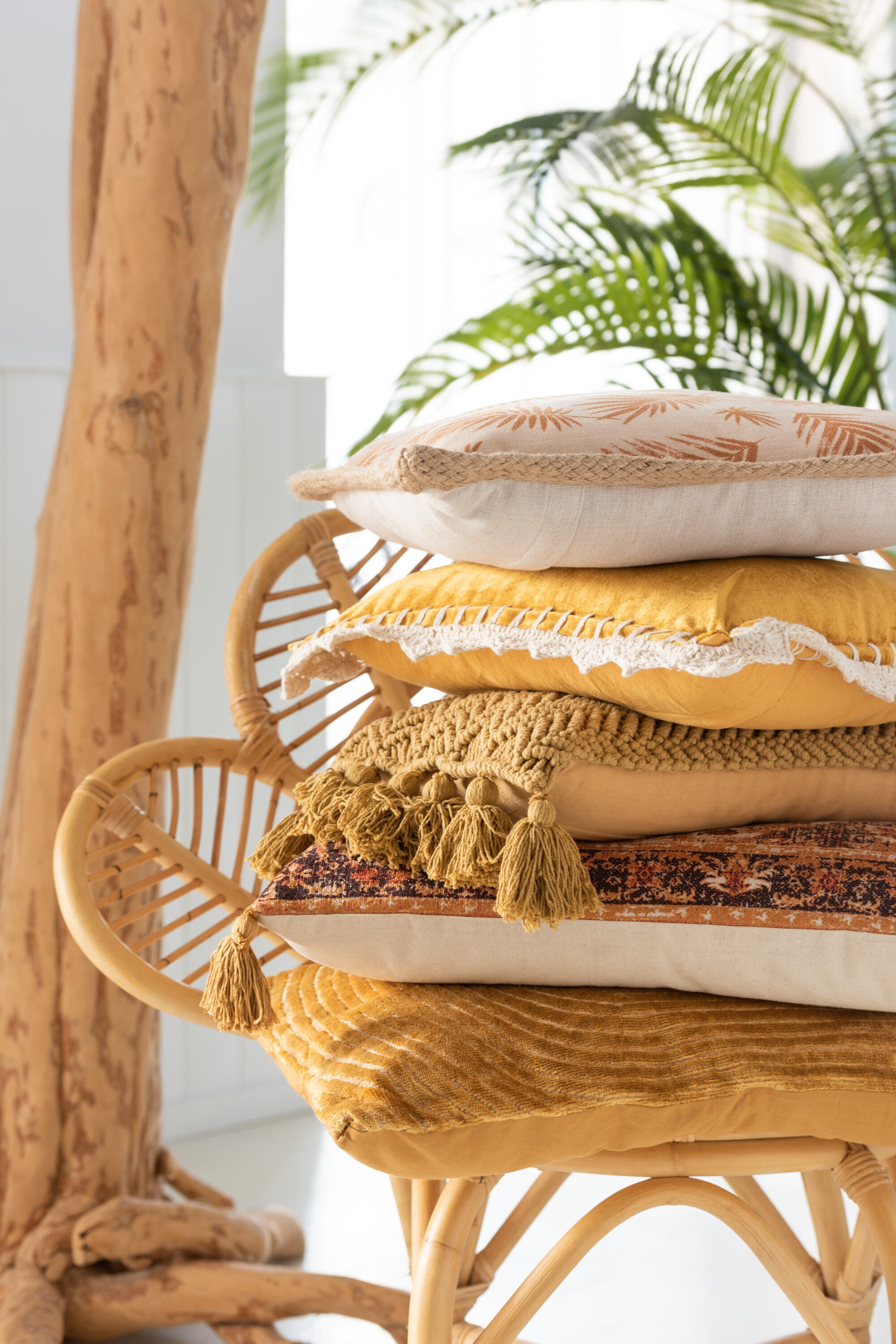 Stuhl Blume Rattan Naturell - Natürliche Eleganz und Komfort für Ihr Zuhause