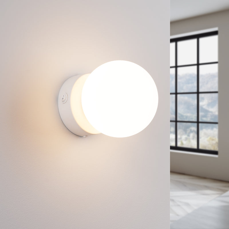 Wall lamp YOLI 1 White – Modern wall lighting with stylish design
