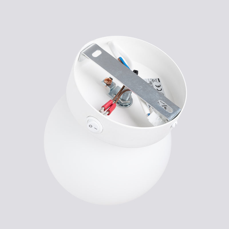 Wall lamp YOLI 1 White – Modern wall lighting with stylish design
