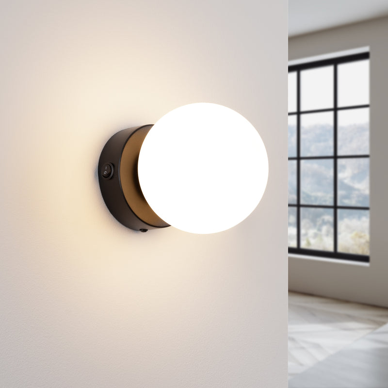 Wall lamp YOLI 1 Black – Elegant wall lamp for stylish accents