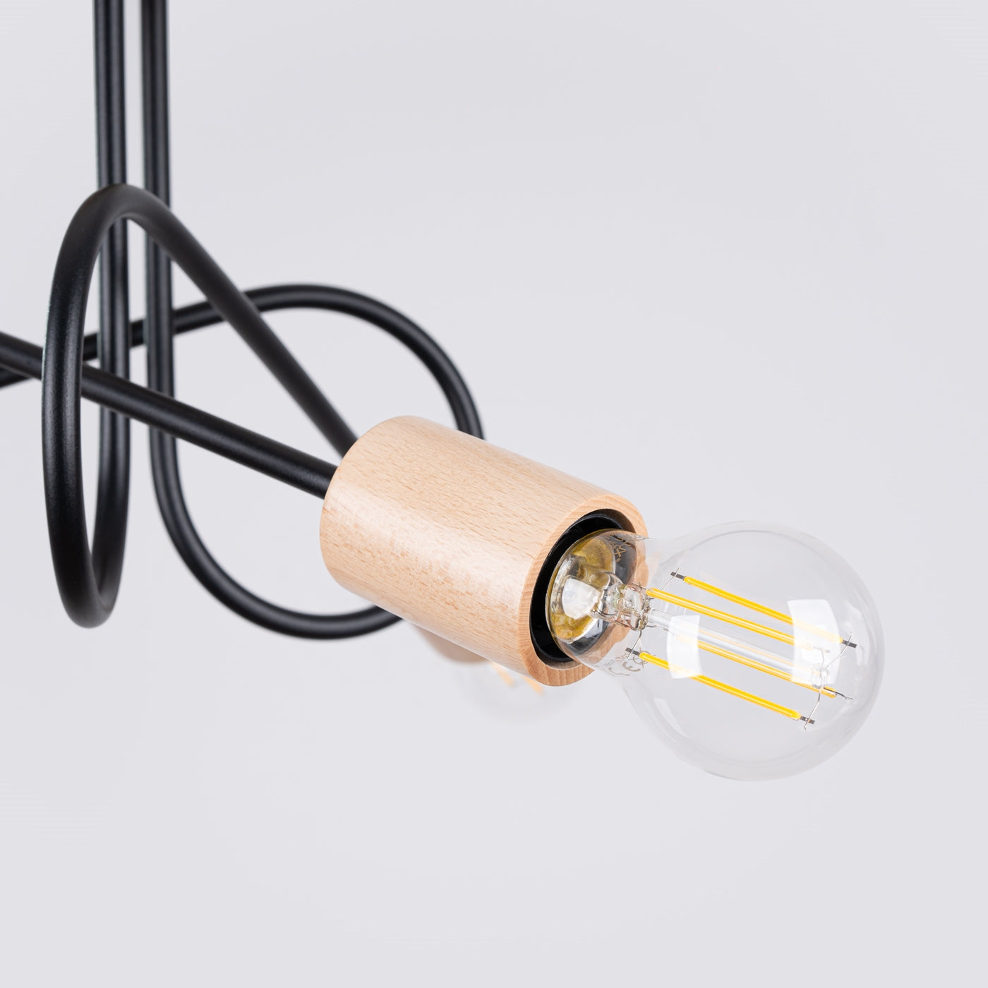 Chandelier EMBER 3 Black – Stylish ceiling chandelier with wooden details