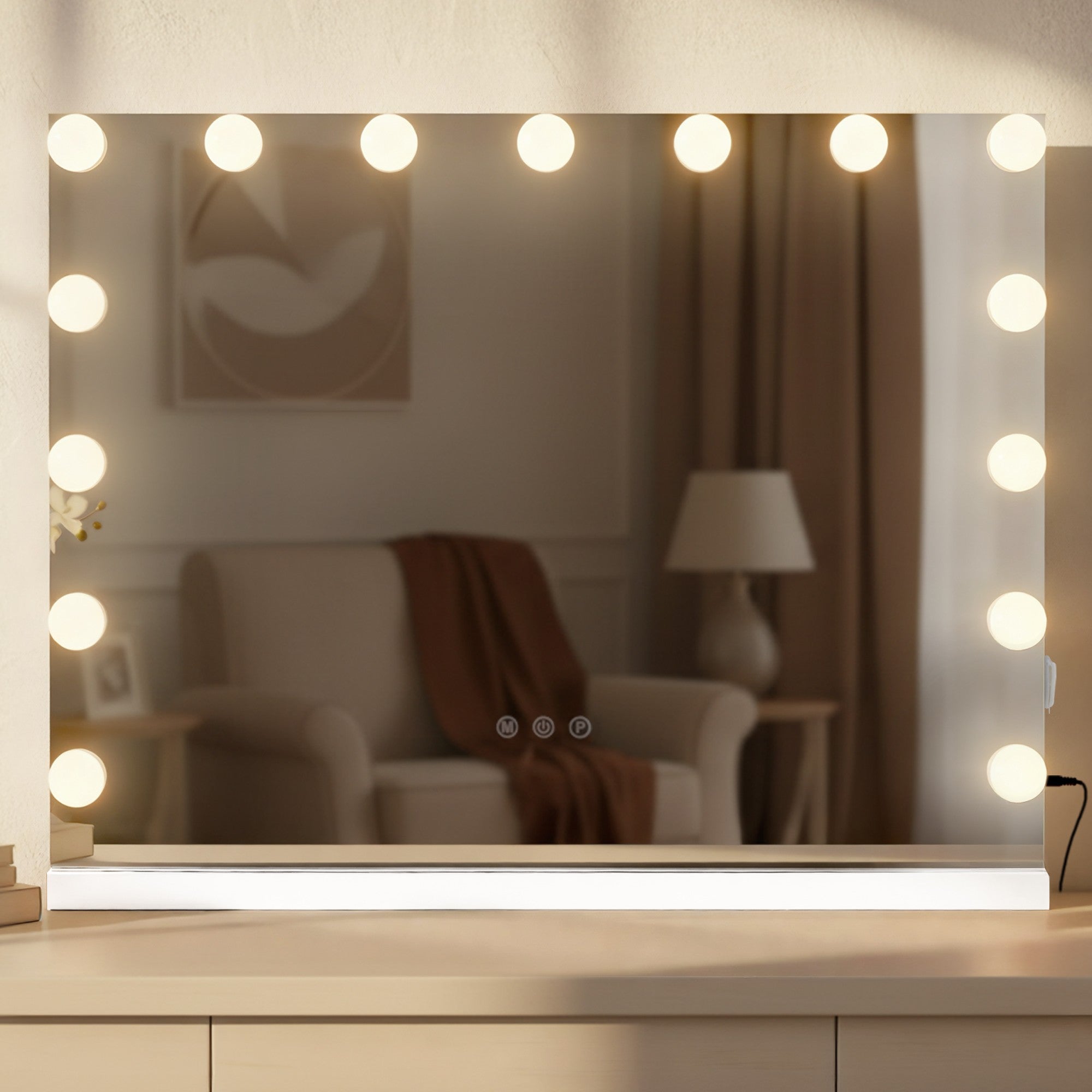 Marlene make-up mirror