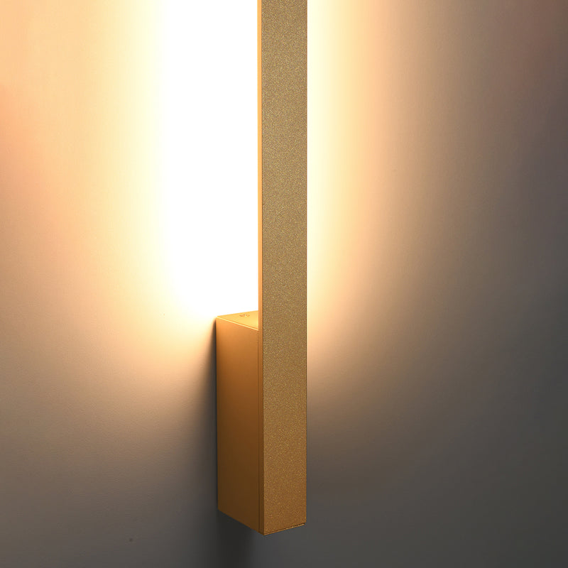 Wall light LAHTI S golden 3000K
