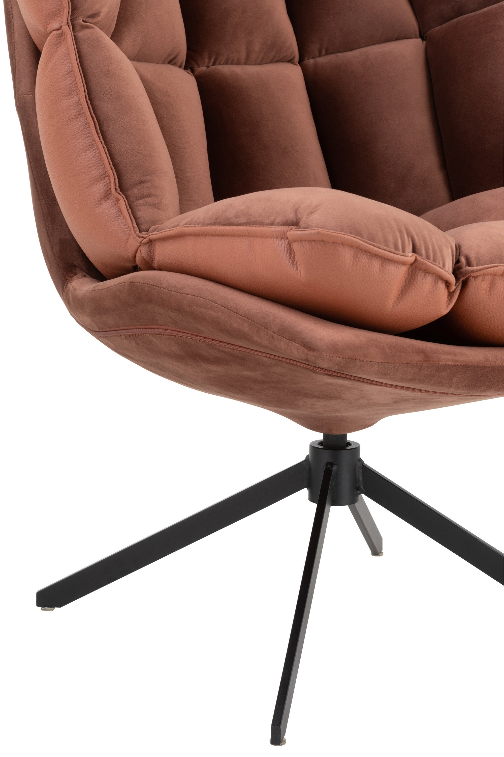 Eleganter Relaxstuhl mit Kissen in Beige, Rostbraun oder Hellgrau für stilvolle Entspannung