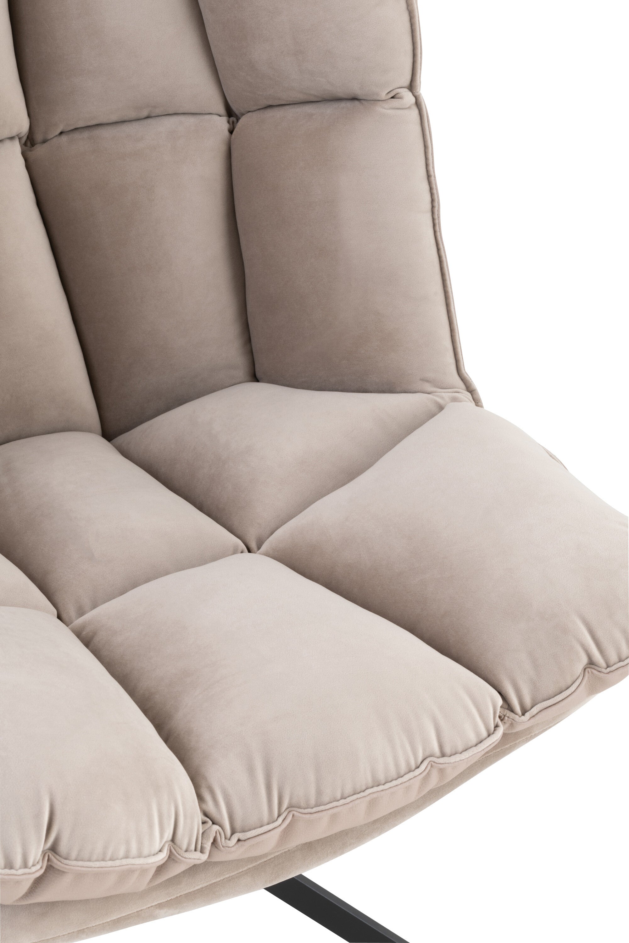 Eleganter Relaxstuhl mit Kissen in Beige, Rostbraun oder Hellgrau für stilvolle Entspannung
