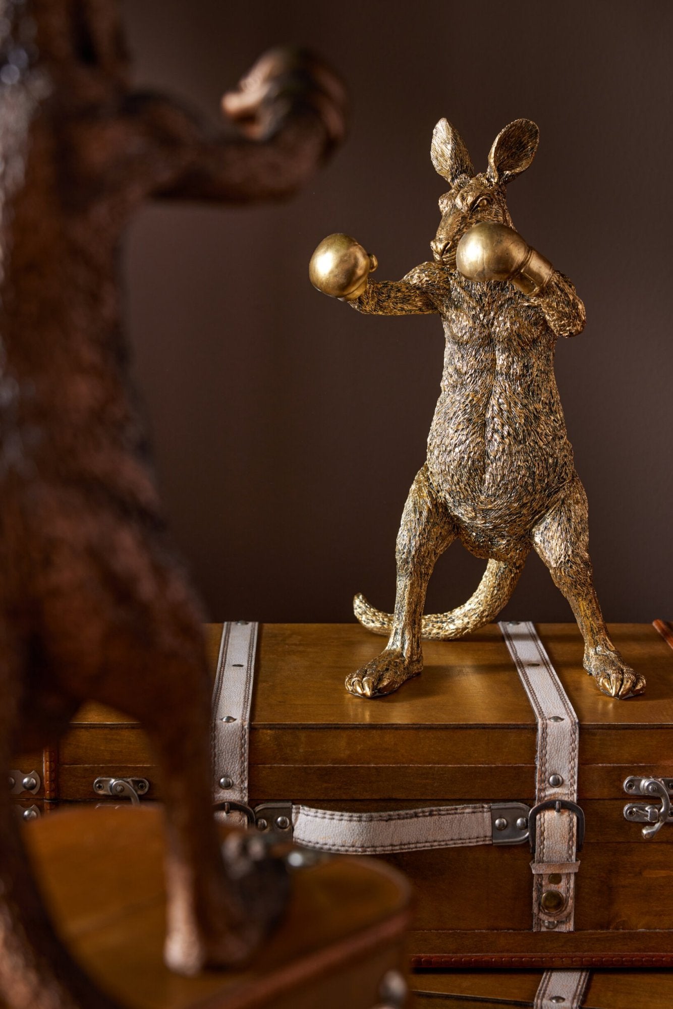 Dekofigur Känguru Boxer Gold Skulptur Figur modern groß Höhe 40cm