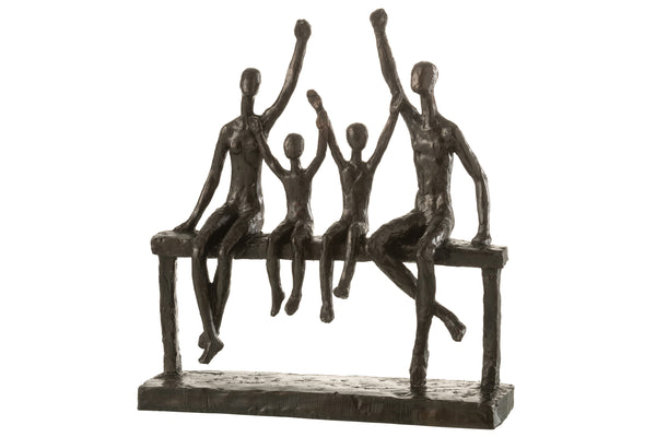 Handgefertigte Skulptur "Familie Auf Bank" in Dunkelbraun