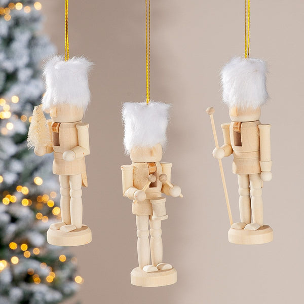 Nussknacker Hänger Norbert aus Holz mit Fellmütze – 6er Set, 13 cm Naturfarben