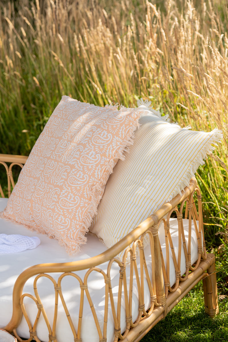 Bett Pierre Rattan Naturell - Natürliches Design und komfortabler Schlafplatz für Ihr Schlafzimmer
