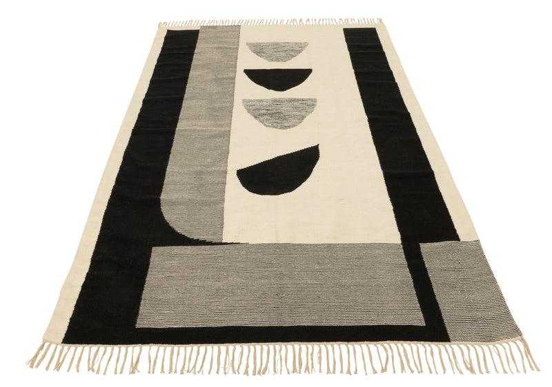 Carpet Tokyo - 302x198 cm - color combination white and black