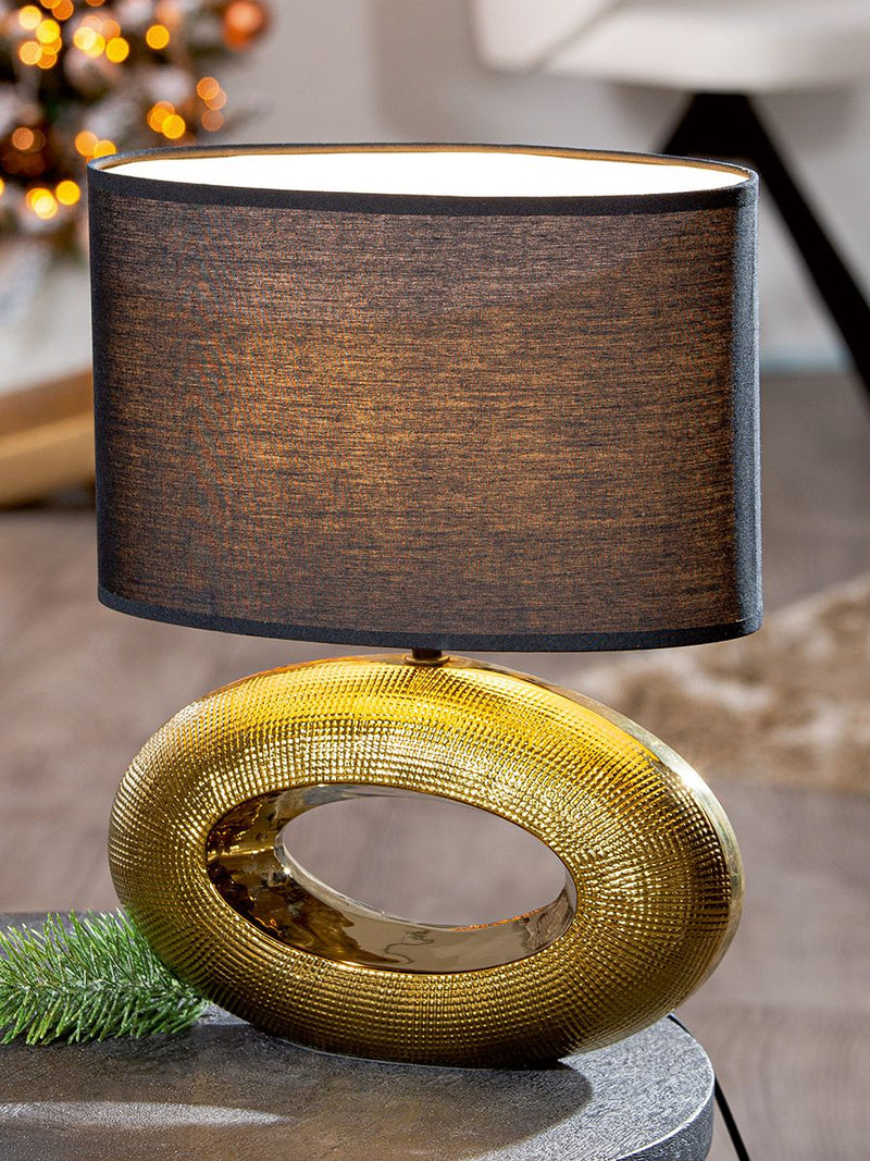 Elegante Tischleuchte Konya – Goldene Keramik mit Schwarzem Lampenschirm