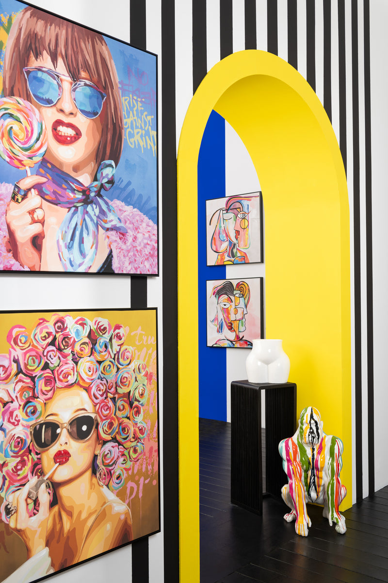 Vibrant graffiti woman with lollipop - hand-painted canvas wall decoration in a variety of colors 100x100cm 