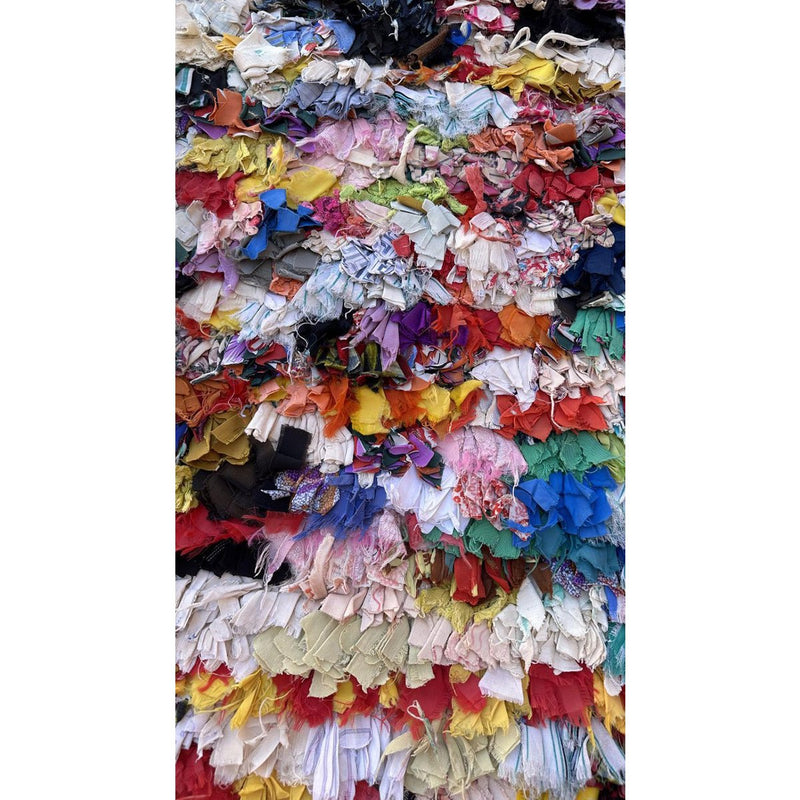 Marokkanischer Berberteppich aus recycelten Textilien 117 x 159 cm