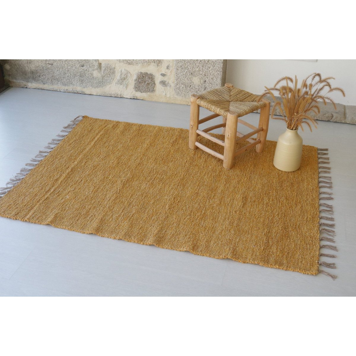 Handgewebter Teppich aus recycelter Baumwolle