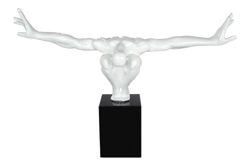 Impressive sculpture Cliffhanger in white black resin, marble