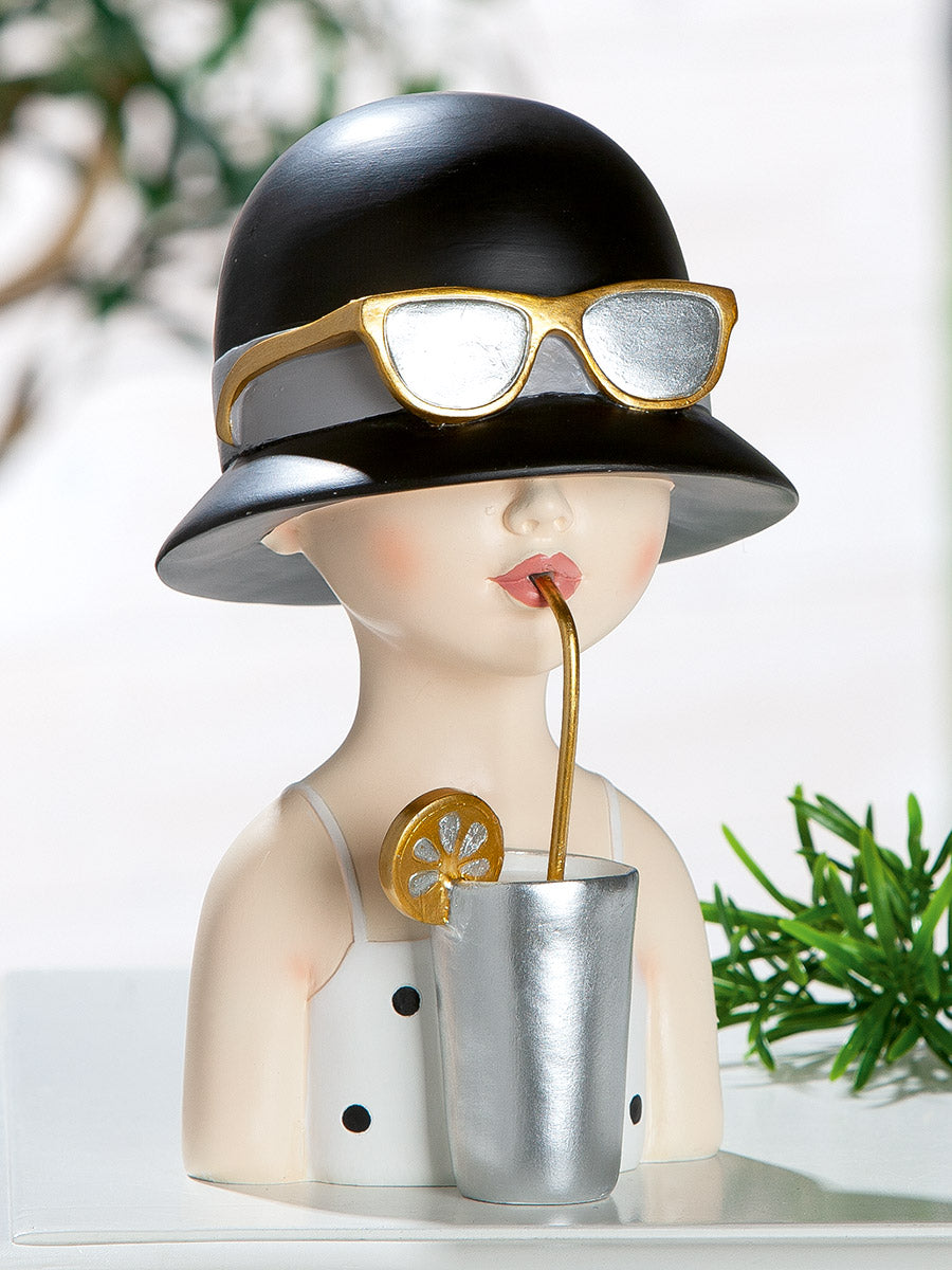 Lady Lemonade figurine - Elegant representation with gold and silver accents