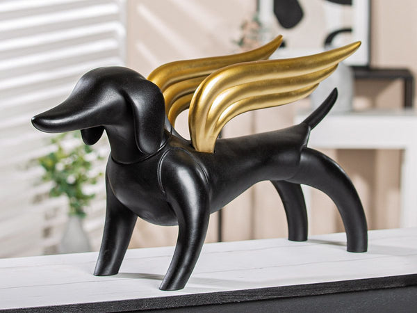 Fliegender Dackel Skulptur – Moderne Kunstharz Figur mit goldenen Flügeln