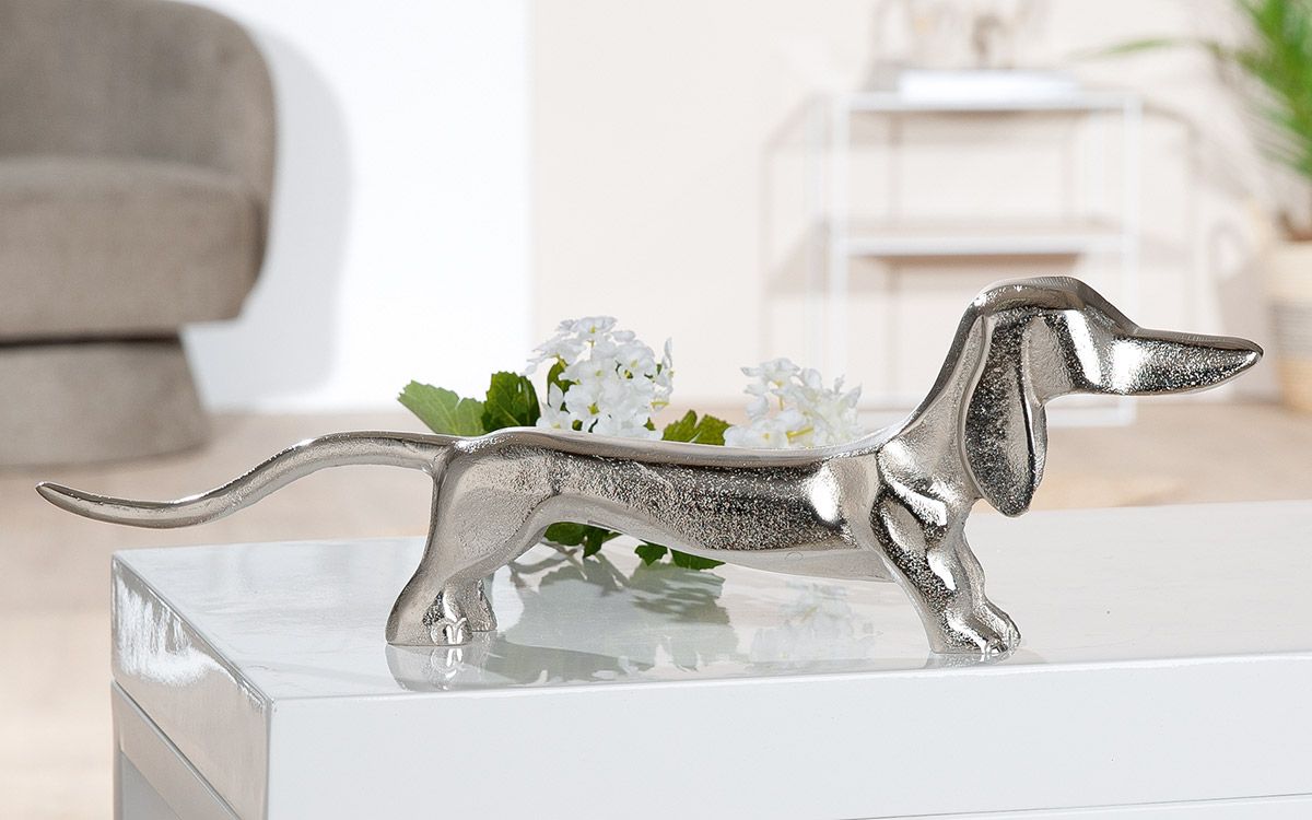Decorative figure Dachshund Alfonso – Noble dachshund made of aluminum silver 43cm