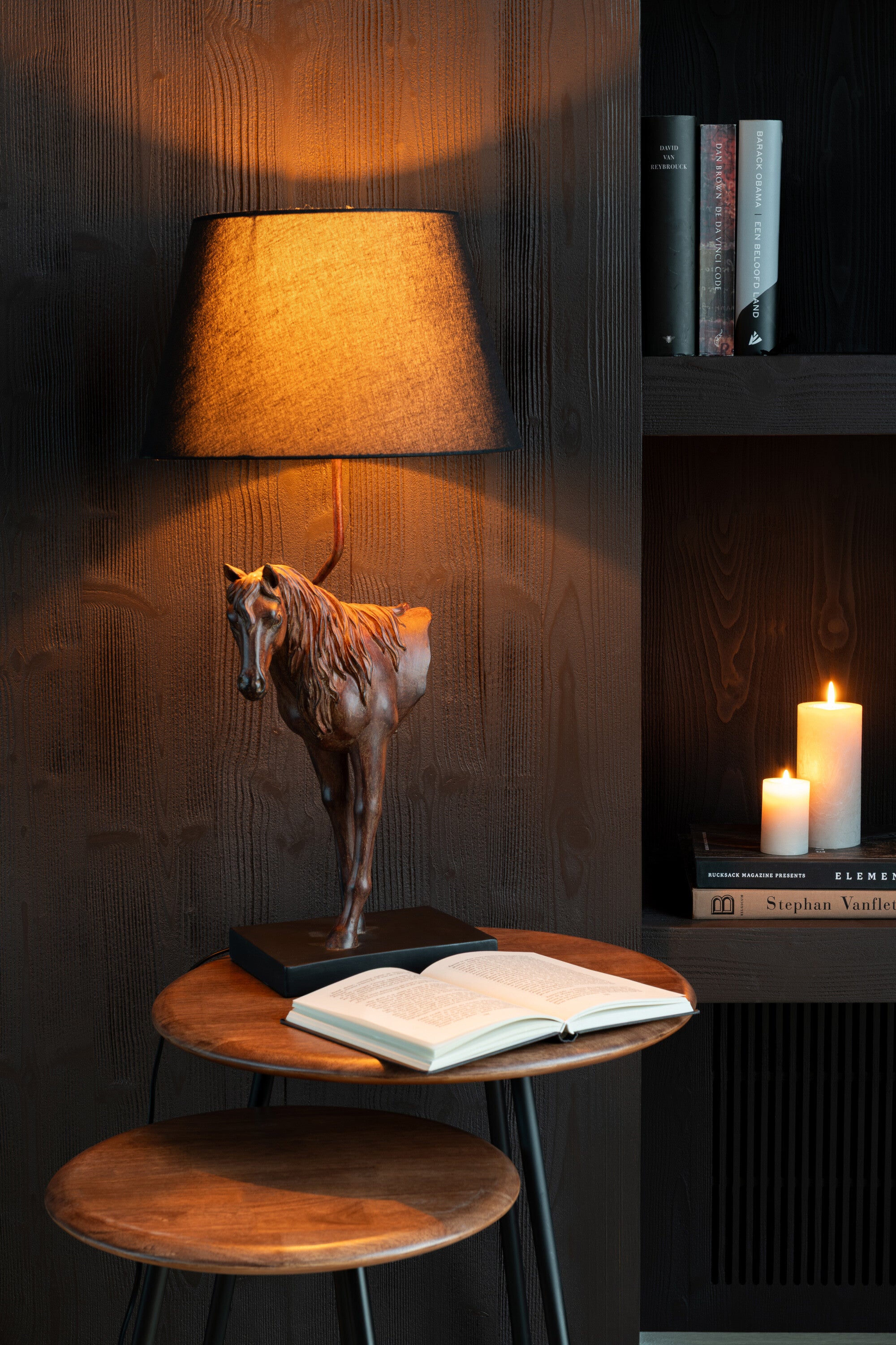 Pferdelampe Equino Fronta dunkelbraun Design Tischlampe