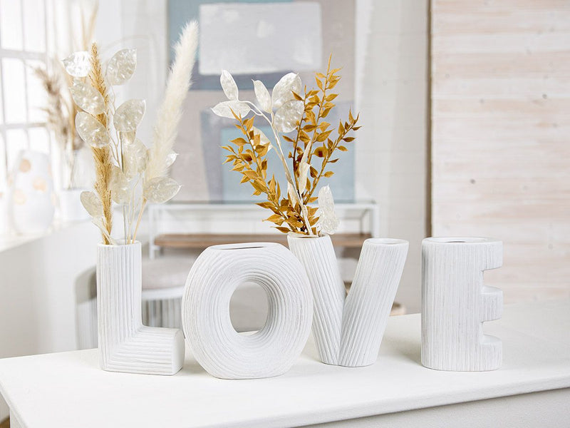 5 Piece Ceramic Vase Assortment 'Love' Series - Textured Vases in White