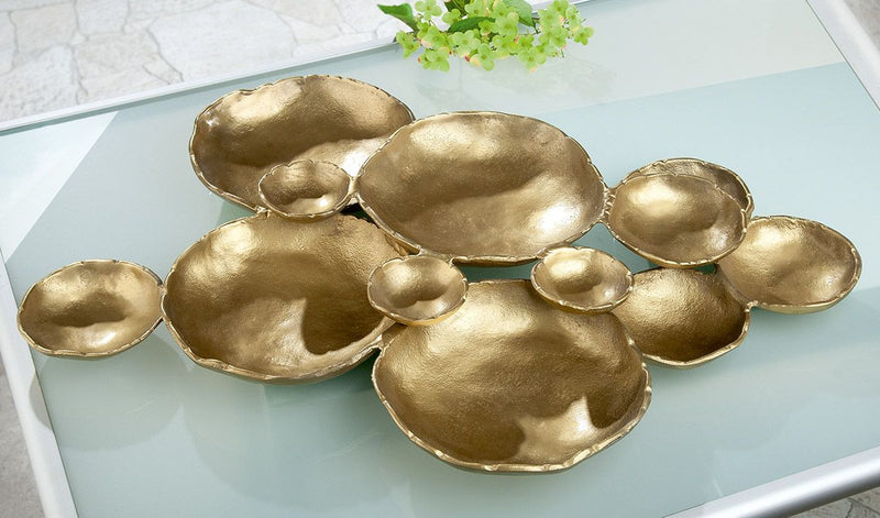 Aluminium Schale "Multiple" – Ein vielseitiges Dekorationshighlight in Silber oder Gold