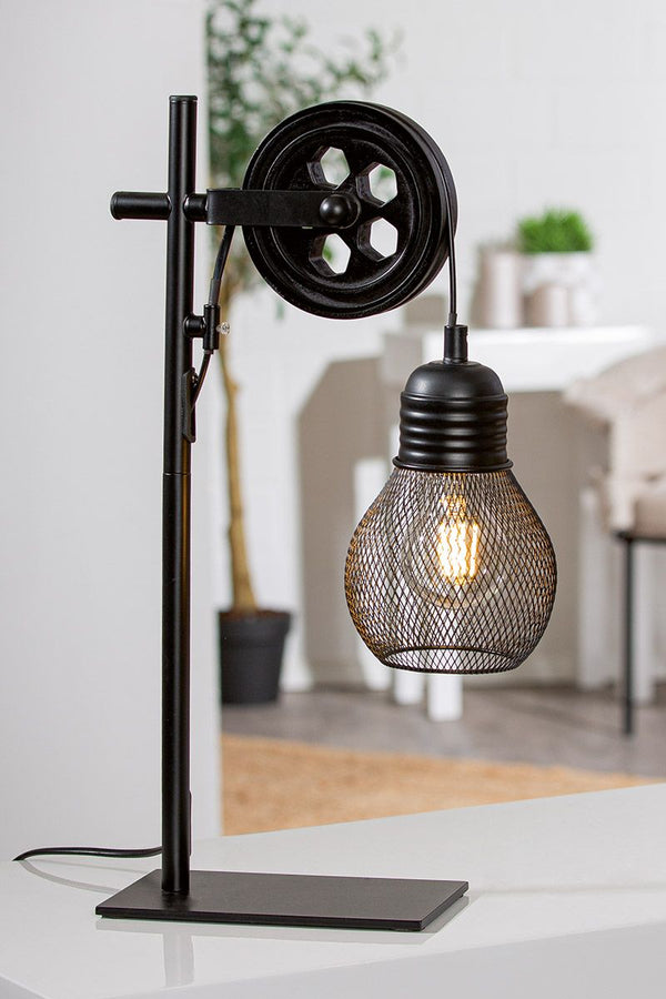 Table lamp "Mesh" – Industrial design made of black metal