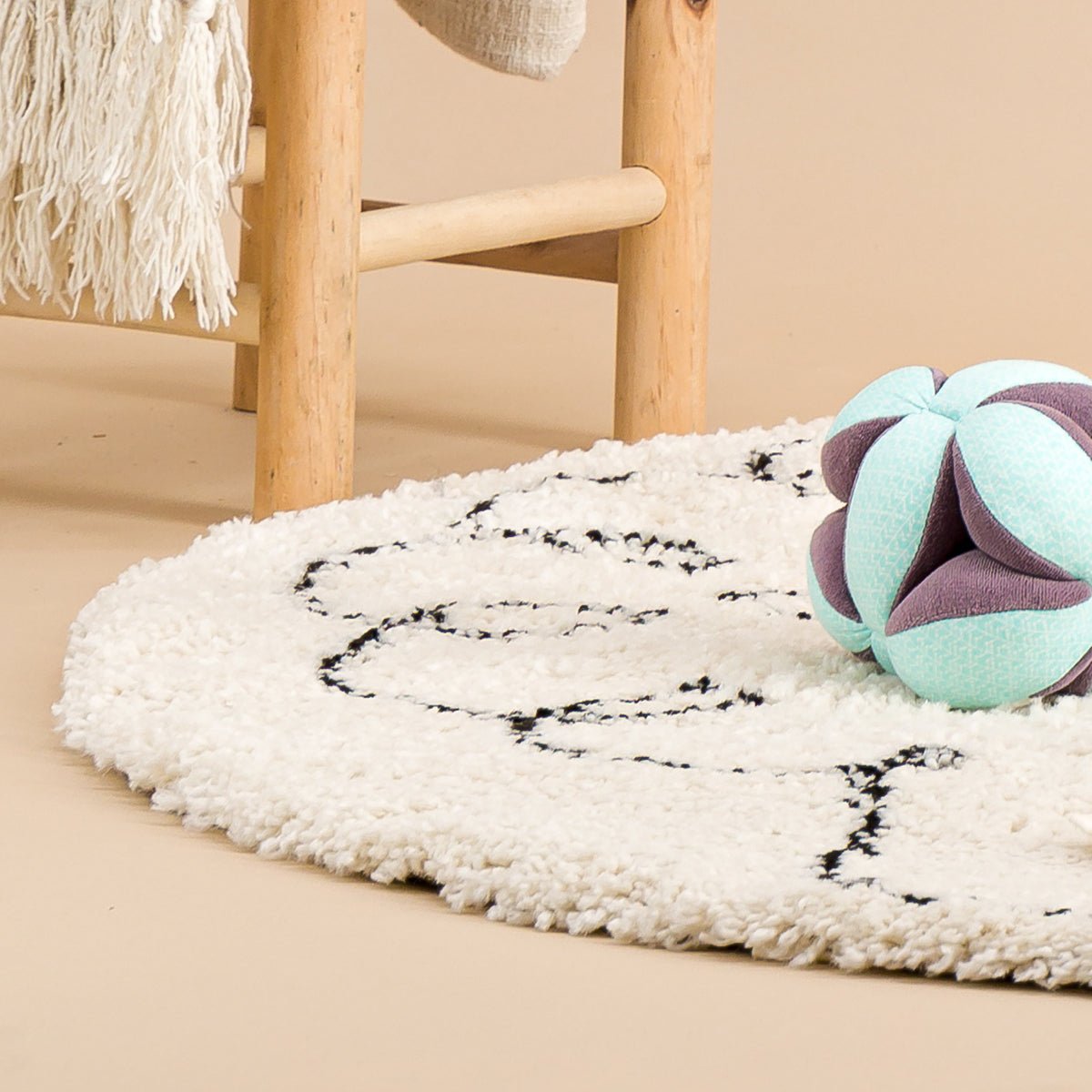 Kinderteppich rund um PETIT MOUTON