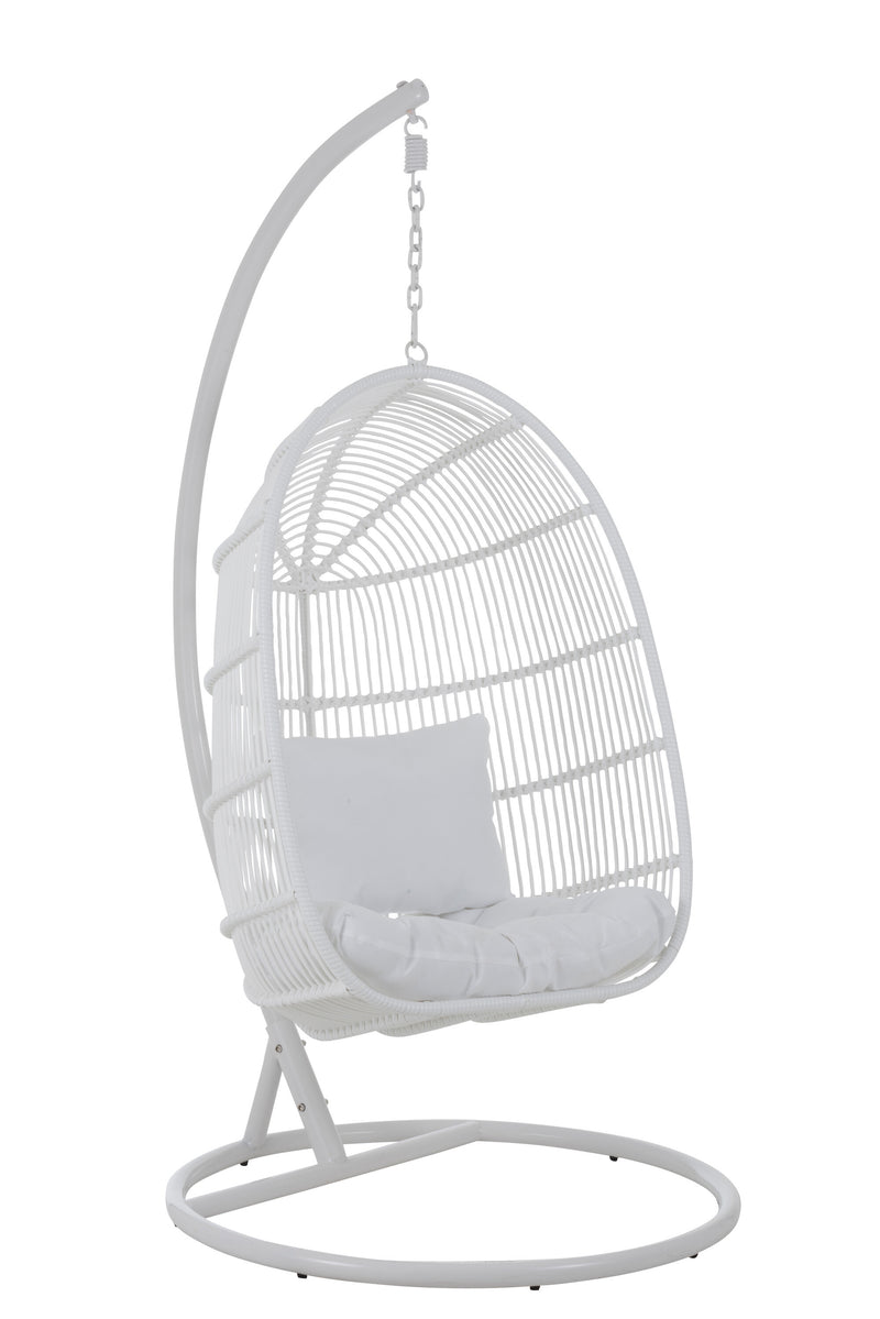 White steel oval hanging chair: relaxation and conviviality outdoors